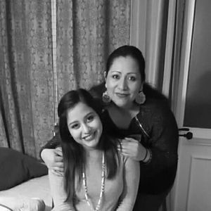 Meet your Posher, Aracely